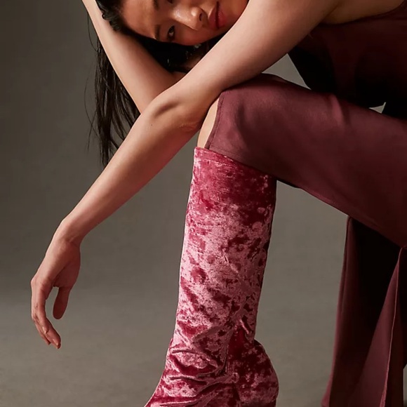 Silent D (Anthropologie) Pink Velvet Knee Boots - New size 36/ 6 - Picture 3 of 4